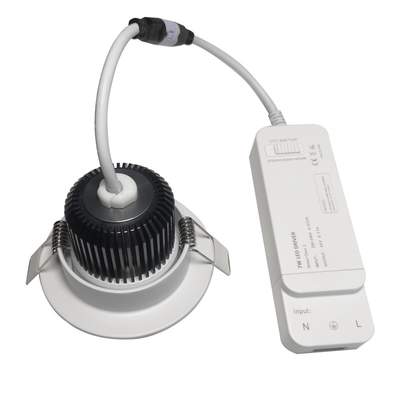 Sistema all'aperto anabbagliante di Smart LED Downlights UGR TUYA una PANNOCCHIA da 7 watt per l'hotel