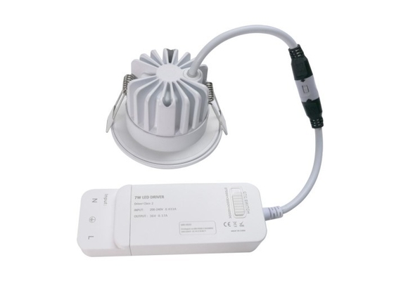 Bianco caldo variabile principale messo impermeabile della copertura del fronte di CA 200-240V di Downlight della PANNOCCHIA