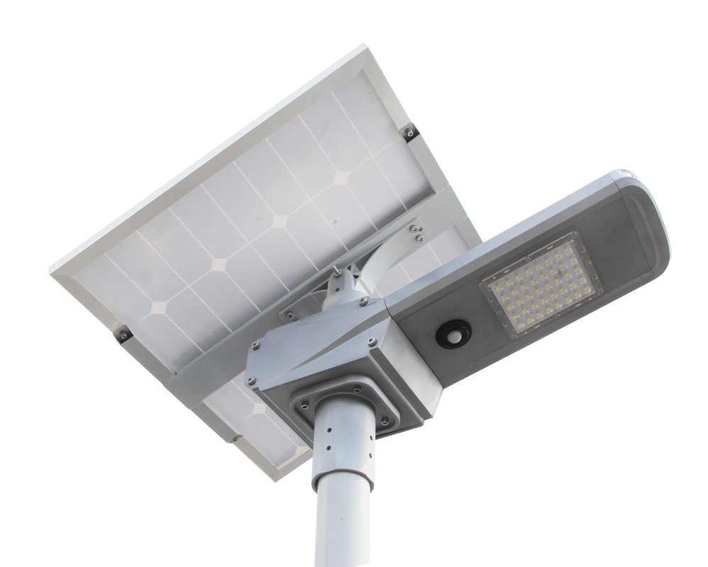 Lampade di via solari del giardino dell'alto lume, iluminazione pubblica IP65 del pannello solare di 140LM/W 30w